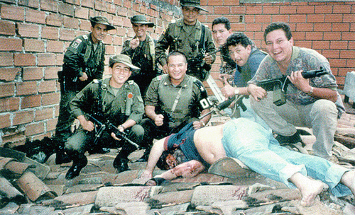 Fichier:Death of Pablo Escobar.jpg