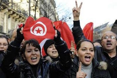 Fichier:Tunisie-revolution-femme.jpg