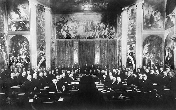 Fichier:The First International Peace Conference, the Hague, May - June 1899 HU67224.jpg