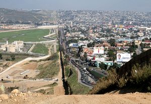 Description de l'image Border Mexico USA.jpg.
